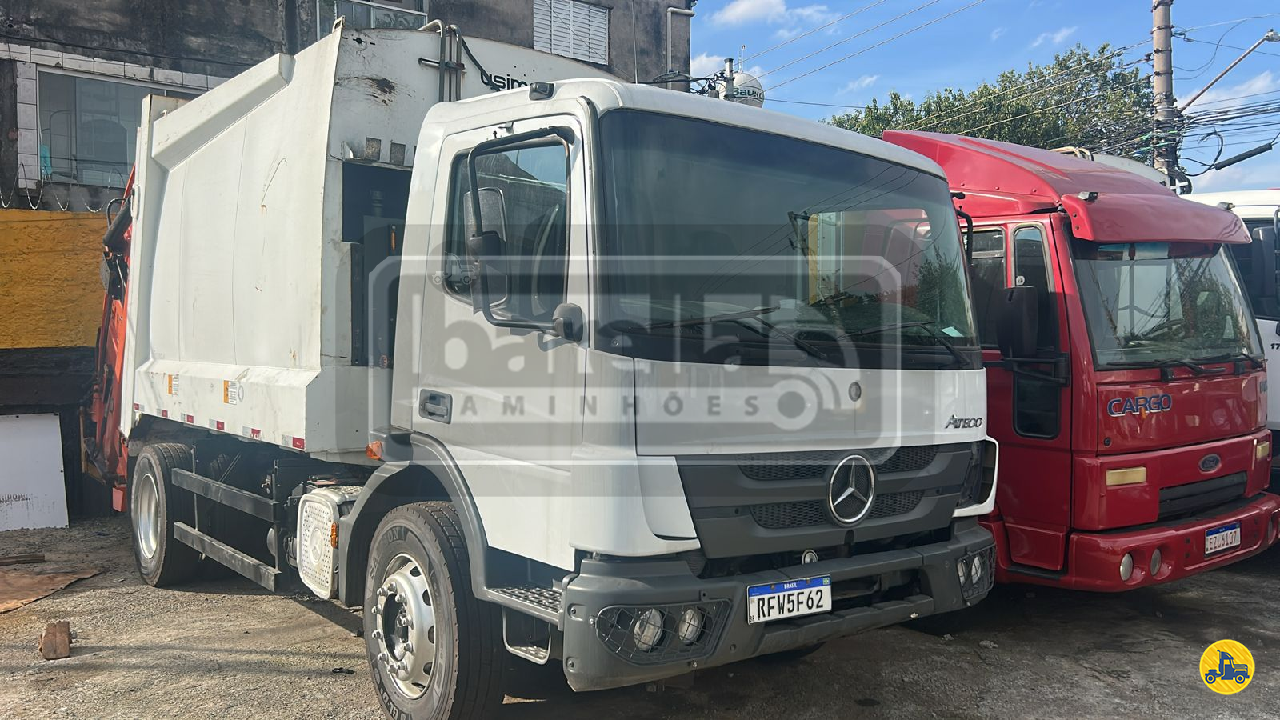 CAMINHAO MERCEDES-BENZ MB 1729 Coletor de Lixo Toco 4x2 Barella Caminhões OSASCO SÃO PAULO SP
